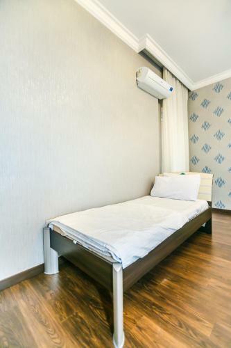 Apartment On 28 Mall