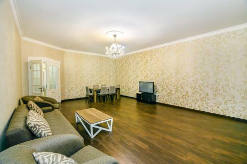 Vip Apartment Near In 28 Mall