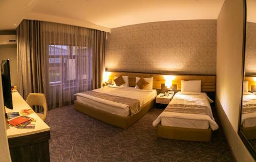 Parkway Inn Hotel & Spa
