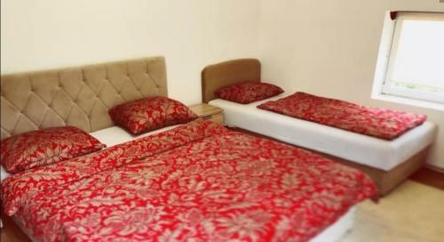 Private Riverside Villa Silvia