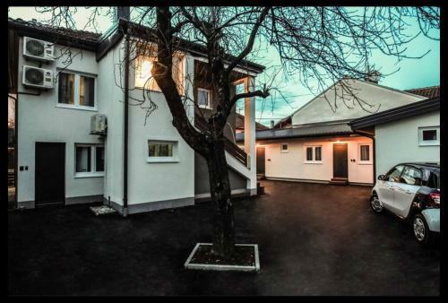 Polar Apartments Banja Luka Lpij