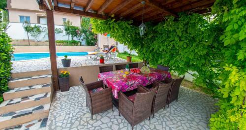 Villa Vacation Home Orion