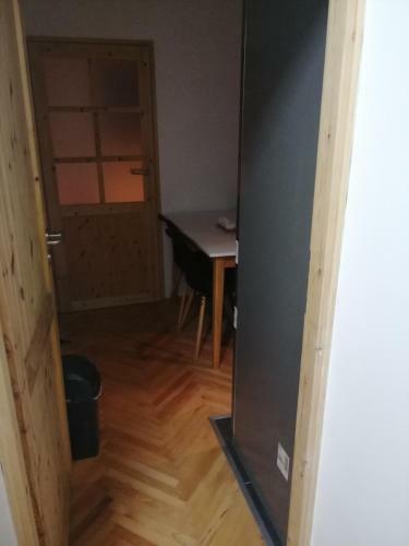 Small (34m2) Modern Apartment With Parking Place