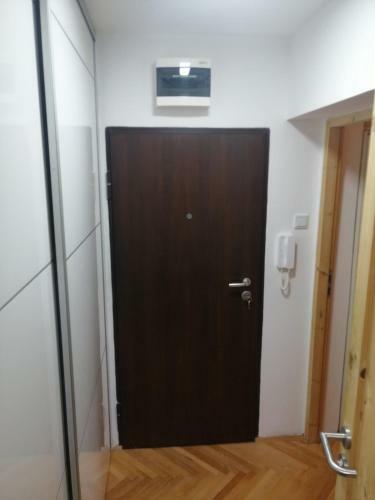 Small (34m2) Modern Apartment With Parking Place