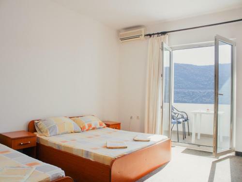 Hostal Apartments And Rooms Mato
