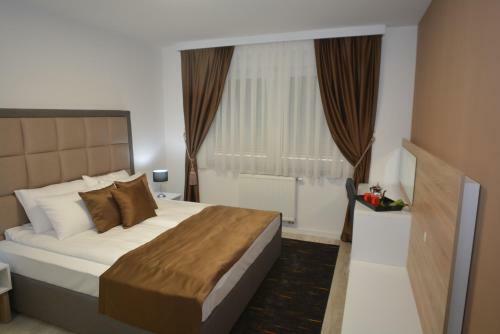 Apart Hotel Family
