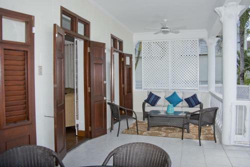 Amazing Beach Front Villa On The South Coast