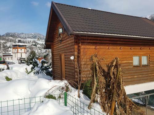 Brvnara - Winter House