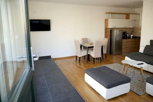 Luxury Villa Branko With Private Pool Near Dubrovnik