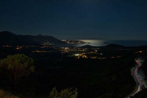 Luxury Villa Branko With Private Pool Near Dubrovnik