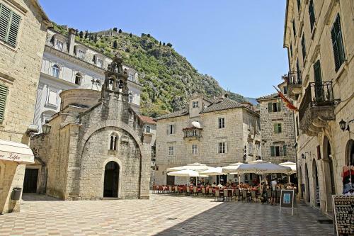 Apartment Alice With Private Pool Near Dubrovnik