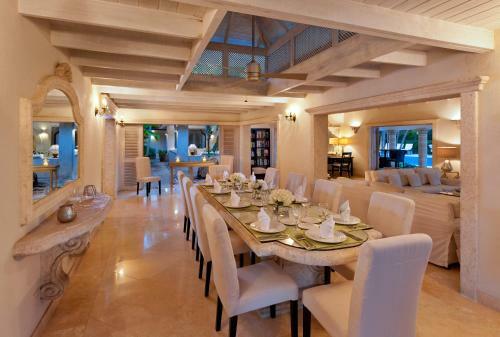 Villa Bluff House