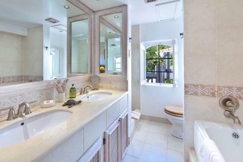 Condos At Glitter Bay Estate By Blue Sky Luxury