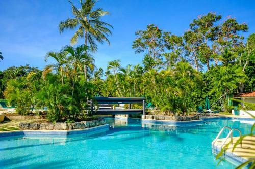 Condos At Glitter Bay Estate By Blue Sky Luxury