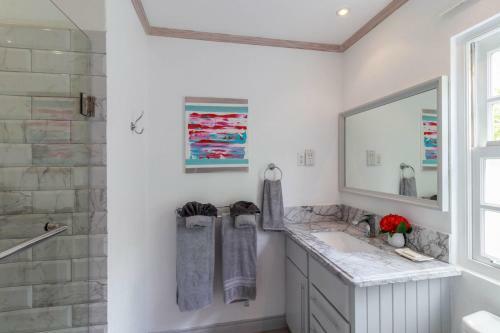 Villa Westshore Beach House By Blue Sky Luxury