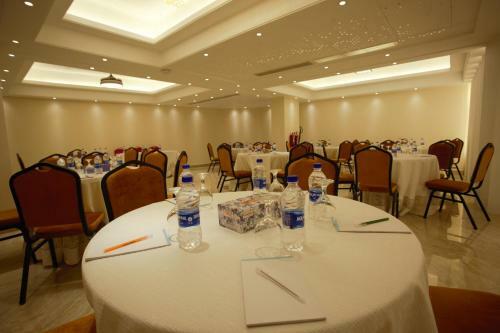 Hotel Shinepukur Suites