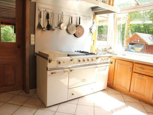 Cozy Villa In Marche-en-famenne With Private Pool