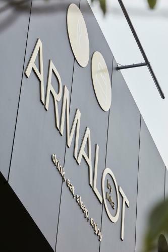 B&B Armalot By Julia