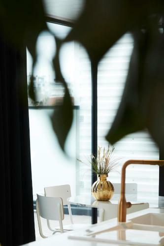 B&B Armalot By Julia