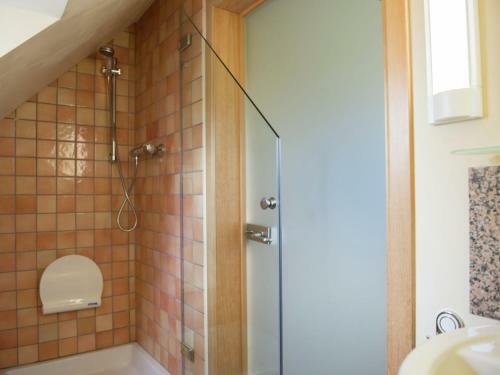 Spacious And Well Cared-for House With A Panoramic View, Sauna And A Summer Pool