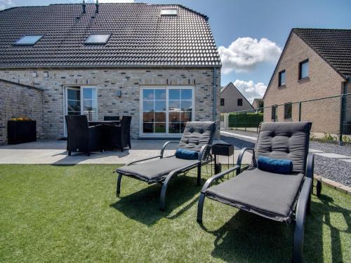 Modern Holiday Home In de Haan With Garden