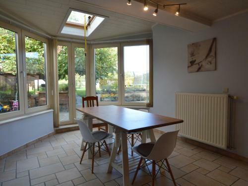 Spacious Holiday Home In Gingelom With Garden