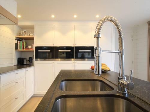 Trendy Holiday Home In Luik With Terrace
