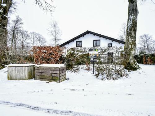Cozy Holiday Home In Malmedy With Sauna