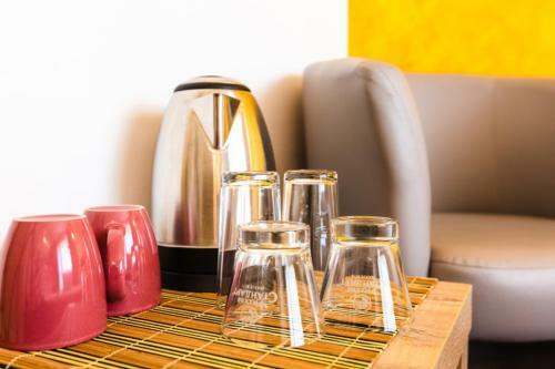 Hostal Guest House Theona