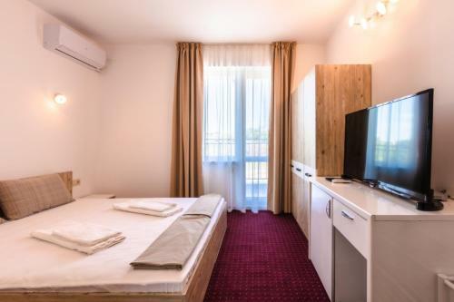 Hostal Guest House Theona
