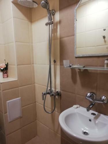 Antiques & Gold Boutique Hotel