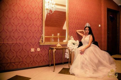 Antiques & Gold Boutique Hotel