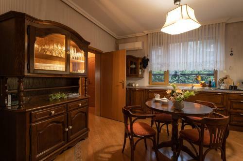 Hostal Chamurkov City House & Garden