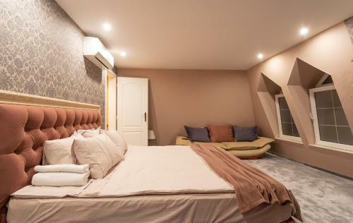 Hostal Chamurkov City House & Garden