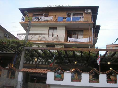 Hostal ???? ?? ????? Vodopadi