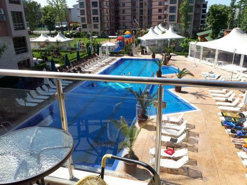 Hotel Menada Lux - Tarsis