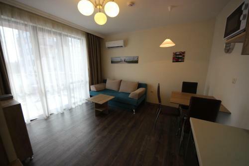 Hotel Menada Lux - Tarsis