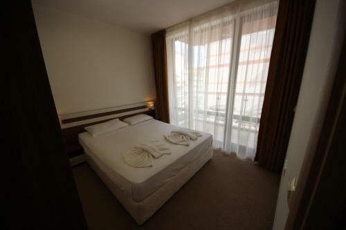 Hotel Menada Lux - Tarsis