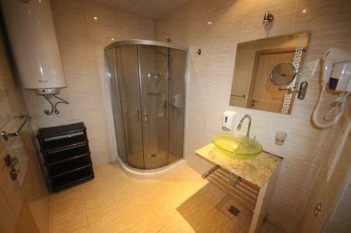 Hotel Menada Lux - Tarsis