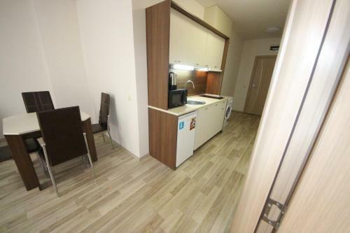 Hotel Menada Lux - Tarsis