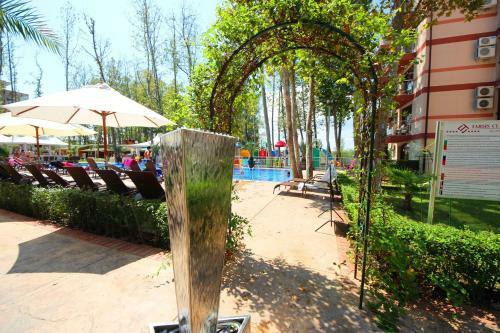 Hotel Menada Lux - Tarsis