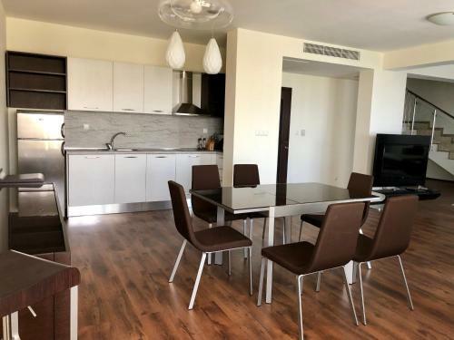 Apartments In Peters House