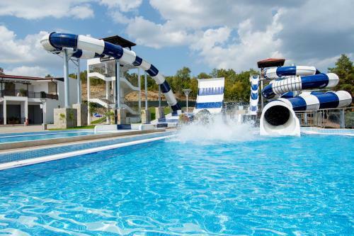 Hotel Nevis Resort & Aqua Park - All Inclusive