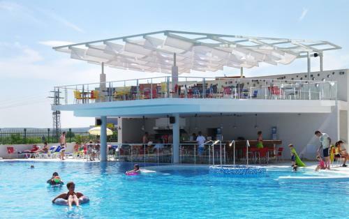 Aqua Nevis Hotel & Aqua Park - All Inclusive