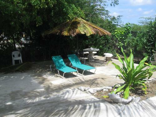 Apartment 1 And 5 In Windsock Beach Resort