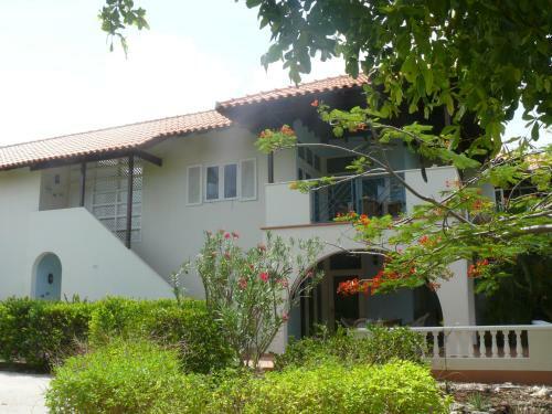 Apartment 1 And 5 In Windsock Beach Resort