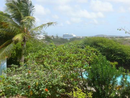 Apartment 1 And 5 In Windsock Beach Resort
