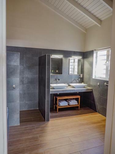 Oceanfront Holiday Villa - Pelican's Nest Bonaire