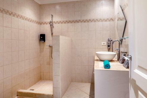 Apartamento Oceanfront Grouper At Den Laman