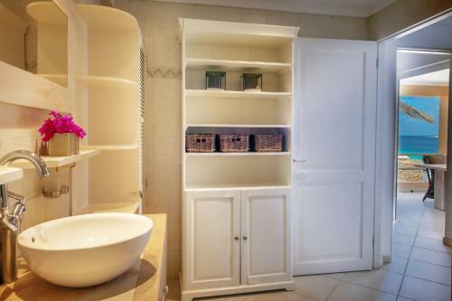 Apartamento Oceanfront Grouper At Den Laman
